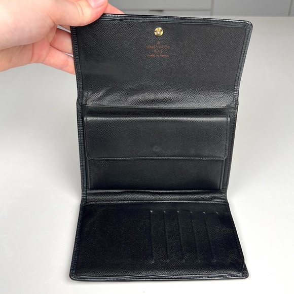 Louis Vuitton Epi Sarah wallet - Picture 5 of 10